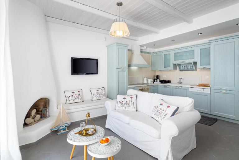 Notos Apartments Xerokambos 2 - B&B Xirokampias