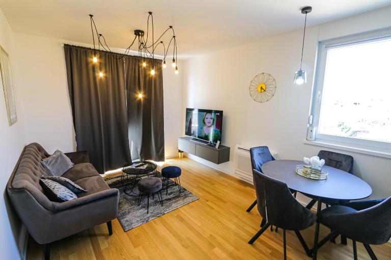 Luce Gold Apartment - B&B Zadar