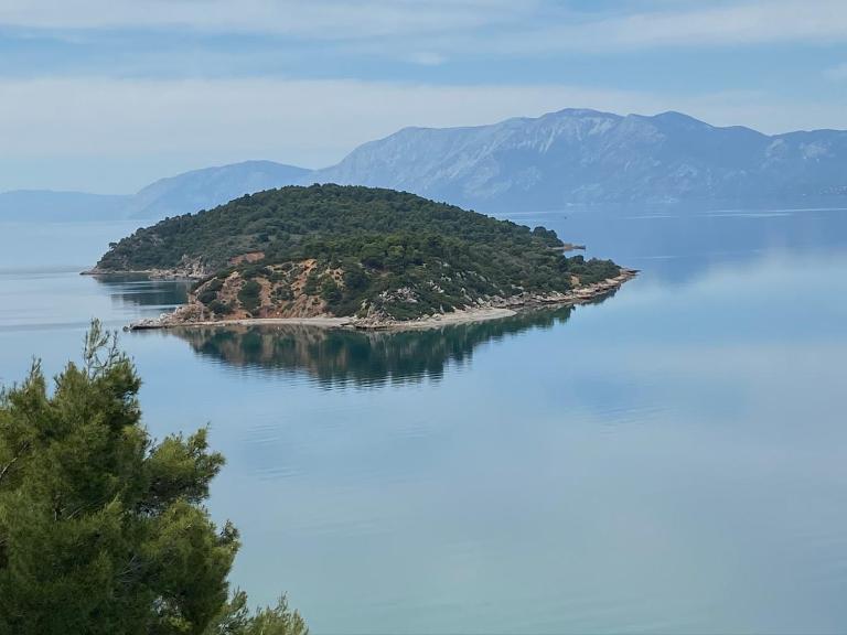 NIAN villa sea - B&B Dhrosiá
