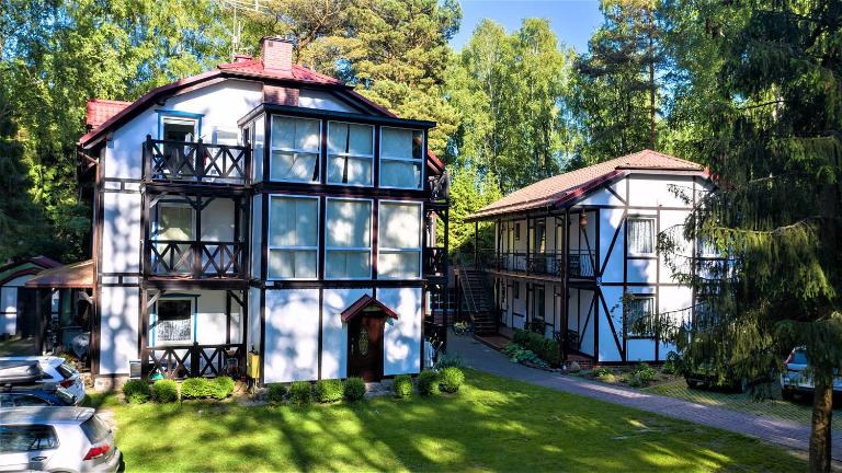 Pokoje Gościnne Konik Morski - B&B Dębki
