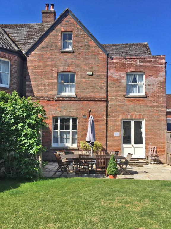 Quay Corner, 5 bed house, Christchurch Dorset - B&B Christchurch