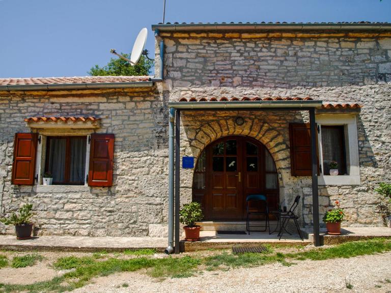 Apartments Heraki - B&B Sveti Lovreč