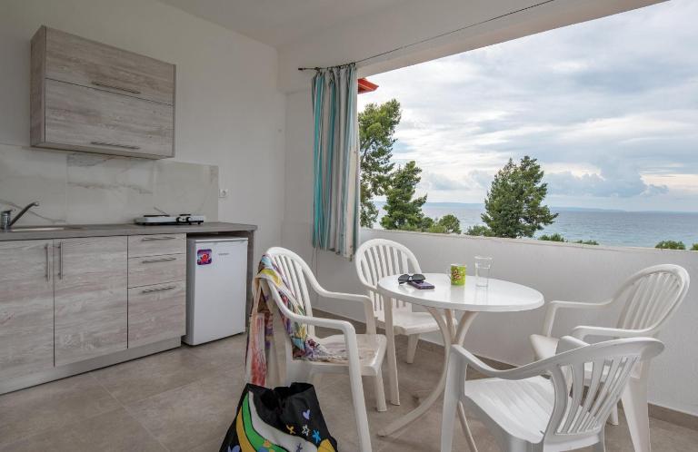 Fantasia Studios and Apartments - B&B Néos Marmarás