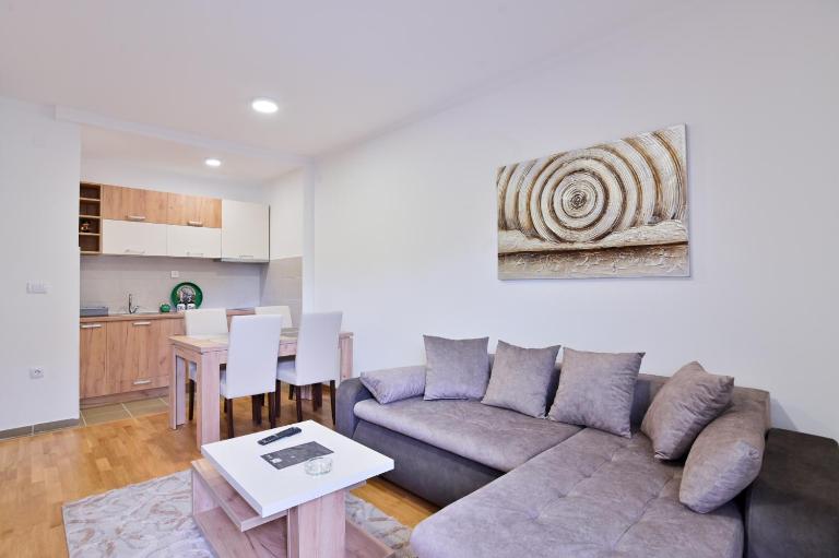 Apartment White Bear - B&B Zlatibor