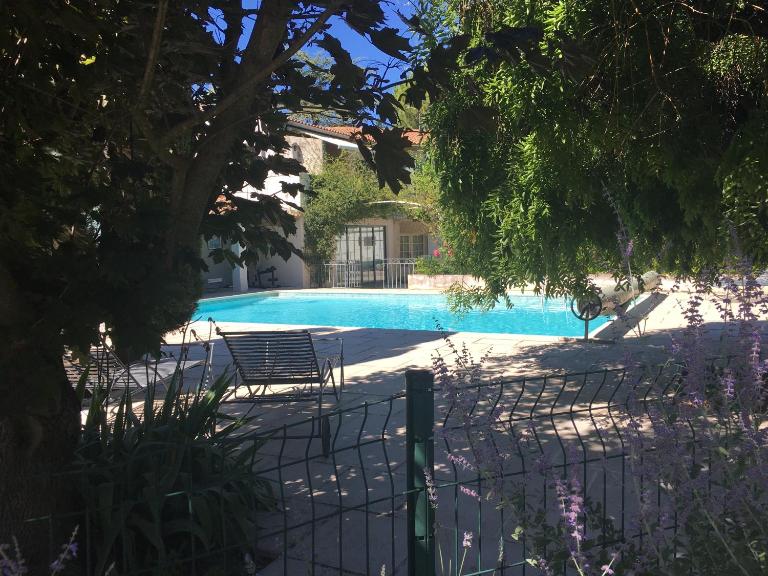 The Willow Tree - B&B Le Thor