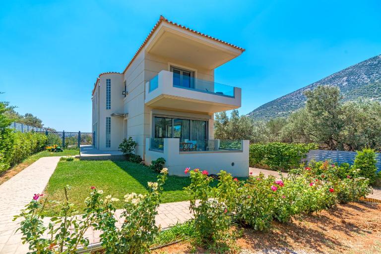 Your Home2b - B&B Paianía