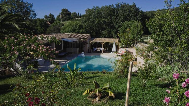 une petite maison entre vignes et mer - B&B La Cadière-d'Azur
