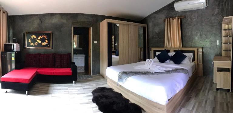 Rai Phusaitran ไร่ภูสายธาร - B&B Mae Taeng
