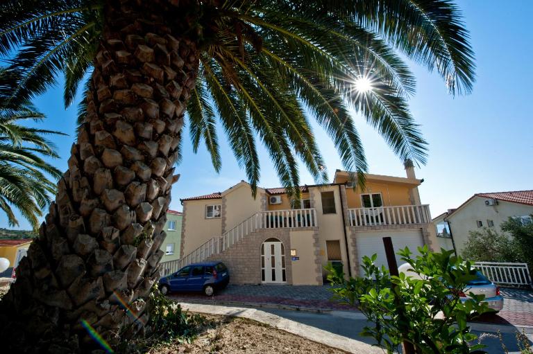 Apartmani Ibolja - Ferienwohnung Promajna