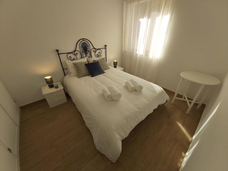 Sun and Beach II AC Wifi 90mts from the Beach - Ferienwohnung Portimao