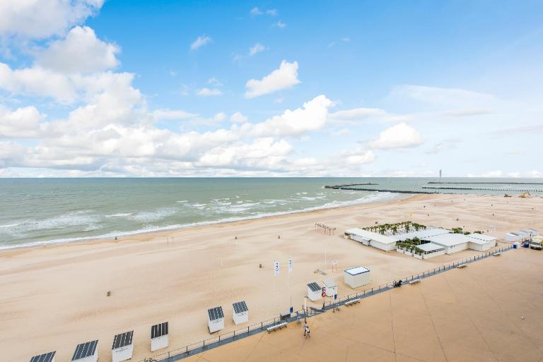 Seaview apartment for 2 in Ostend - B&B Ostend