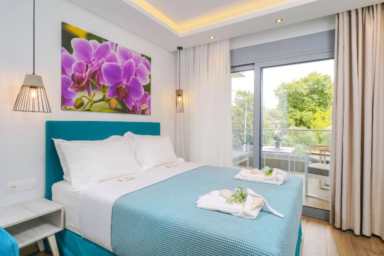 Maria Elena Suites - Bed and Breakfast Limniónas