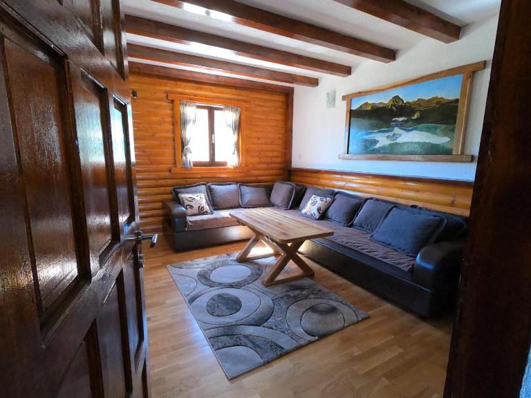 Guest house Tara - Bed and Breakfast Žabljak