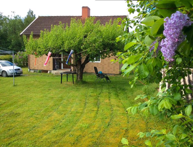 The Cozy Little House - Ferienwohnung Motala