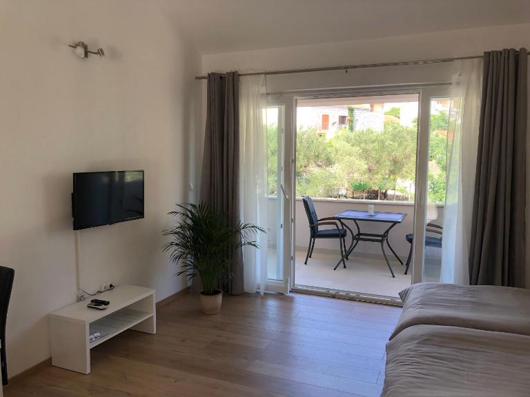 Korkyra Fit suites -free gym - B&B Korčula