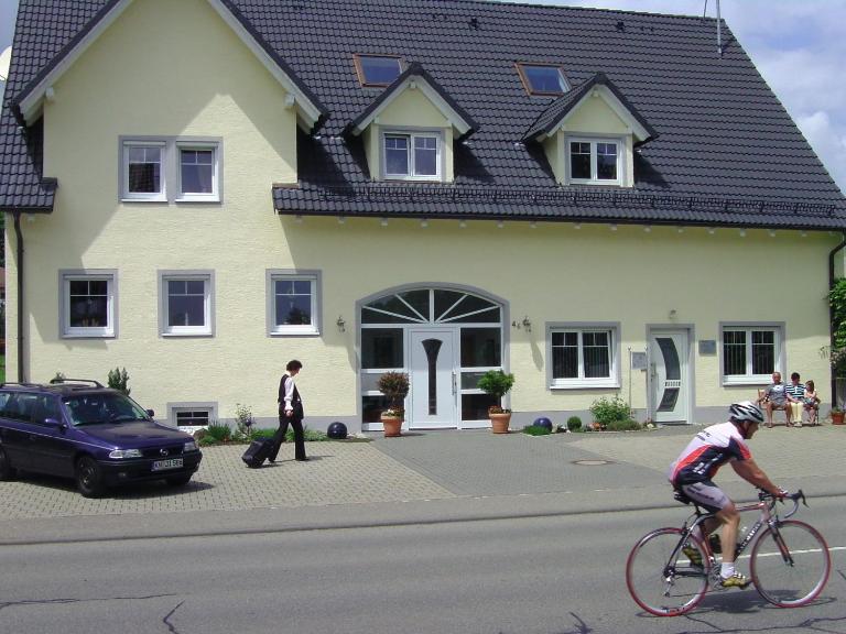 Kurpension Meßmer - B&B Tengen