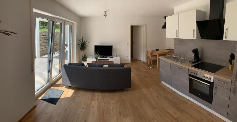 Ferienwohnung Zum Hohlenstein - Ferienwohnung Deggenhausertal