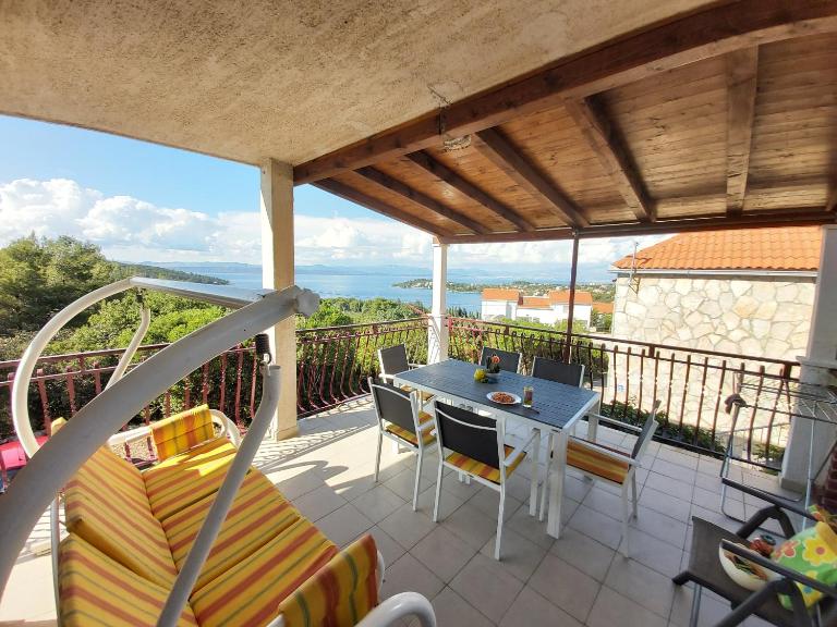 Apartments Anita - Chambres d'hôtes Nečujam