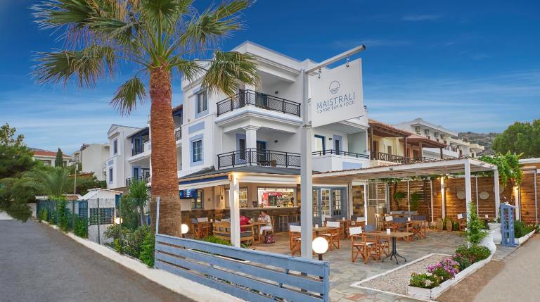Maistrali Sea View Apartments - B&B Stalís