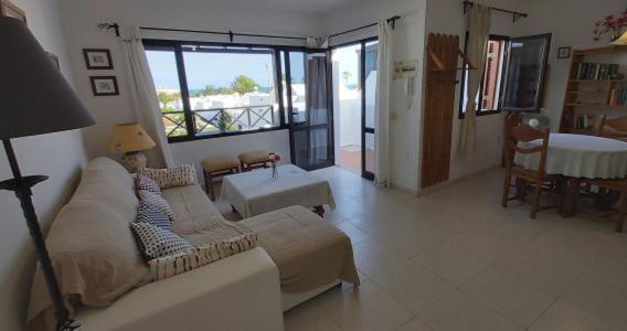 Apt Casa Mamen spacious with sea views - B&B Puerto del Carmen