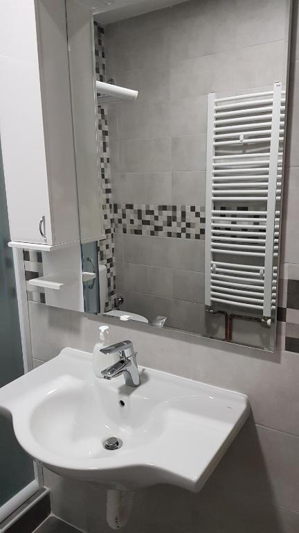 Apartmani V&F - Bed and Breakfast Vrnjačka Banja