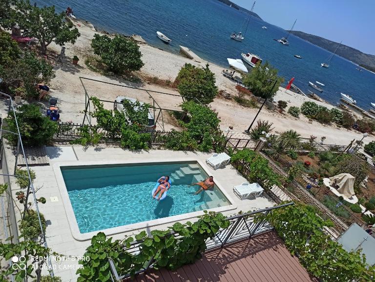 Apartments Gina - B&B Traù