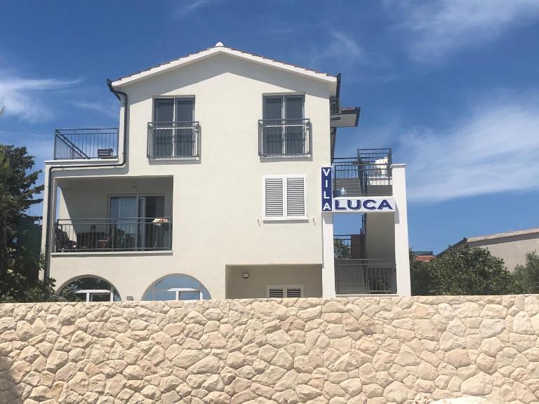 Vila Luca Sevid - Bed and Breakfast Sevid