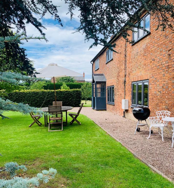 The Cottage, Yew Tree Farm Holidays, Tattenhall, Chester - Bed and Breakfast Tattenhall