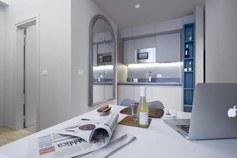 Contempora - Elvezia Park - Studio overlooking the park - E14 - Bed and Breakfast Milaan