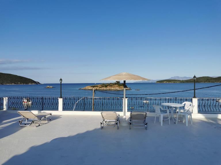 Villa Tasos - Ferienwohnung Néa Péramos