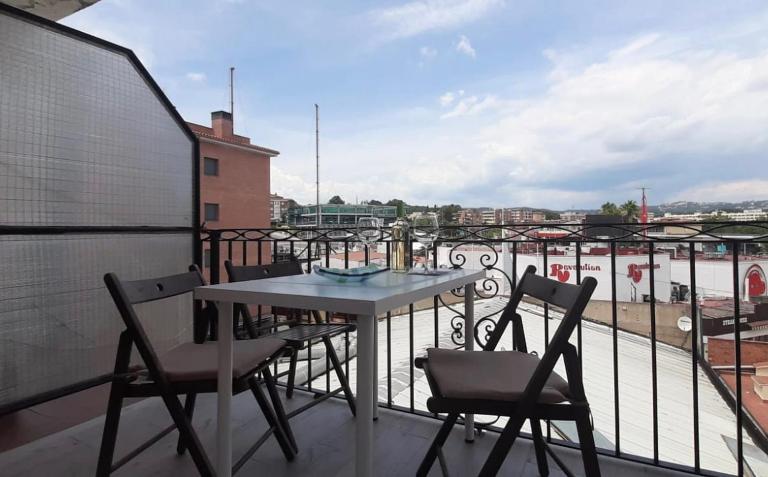 White Apartment - Ferienwohnung Lloret de Mar