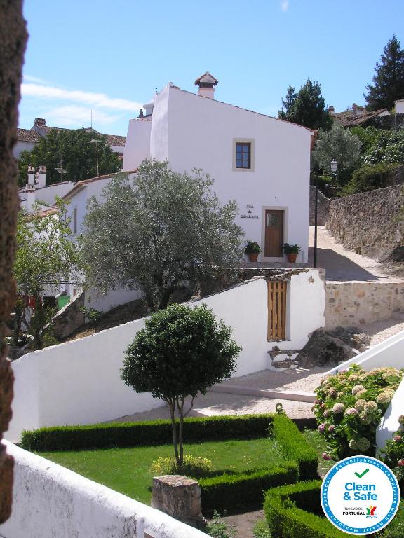 Casa da Silveirinha - B&B Marvão