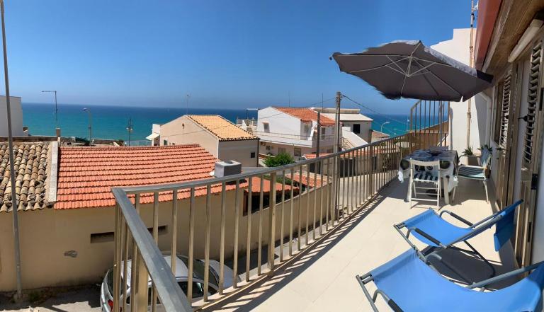 Casa Helenia Bruca - Bed and Breakfast Cava d'Aliga