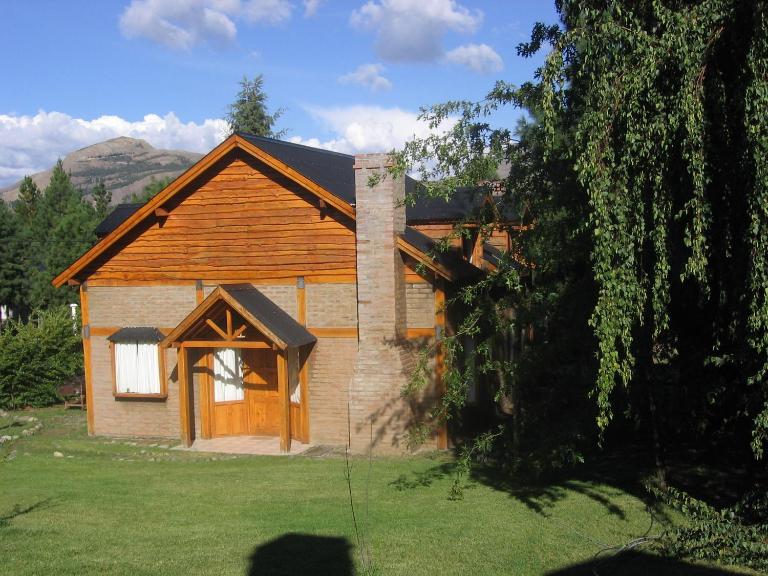 Cabañas Lorien - B&B Esquel