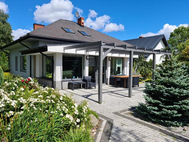 Dom nad jeziorem na Kaszubach - B&B Myszewko