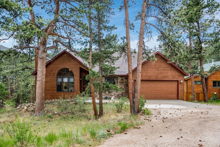 Heavenly Pines -- EV #3361 home - Bed and Breakfast Estes Park
