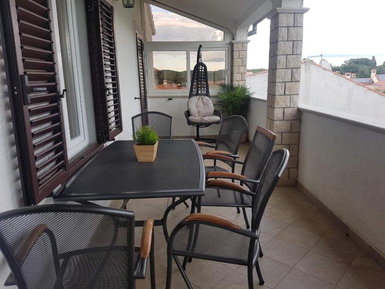 Apartment Samanta Sunny - B&B Parenzo