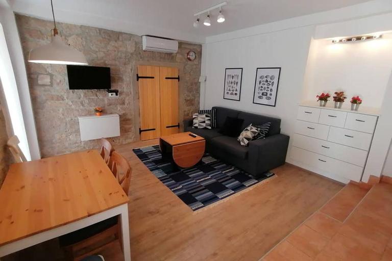 Rovinj Home with a Garden by Rocco - Bed and Breakfast Rovinj