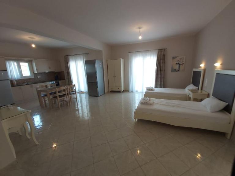 Konstantinos Apartments - B&B Ammoudiá