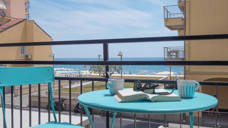 Babyaccommodation Family Experience III - Bed and Breakfast Pietra Ligure