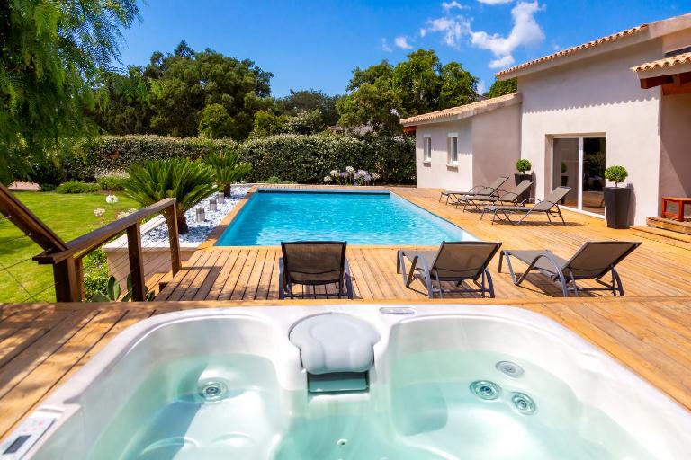 Villa ARCA - B&B Porto Vecchio