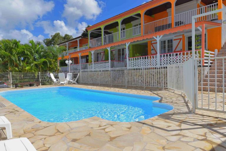 LE VILLAGE DE CANADA - Bed and Breakfast Faup