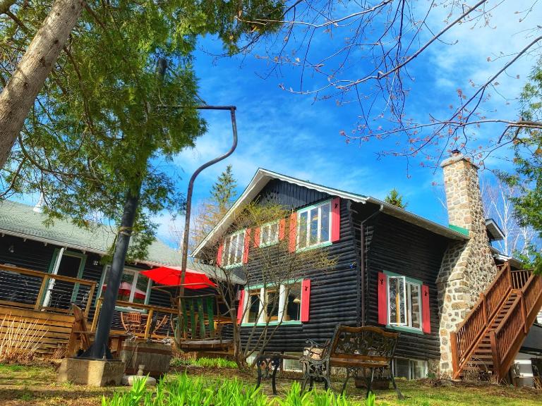 Auberge Le Lupin-Self Check-in - B&B Mont-Tremblant
