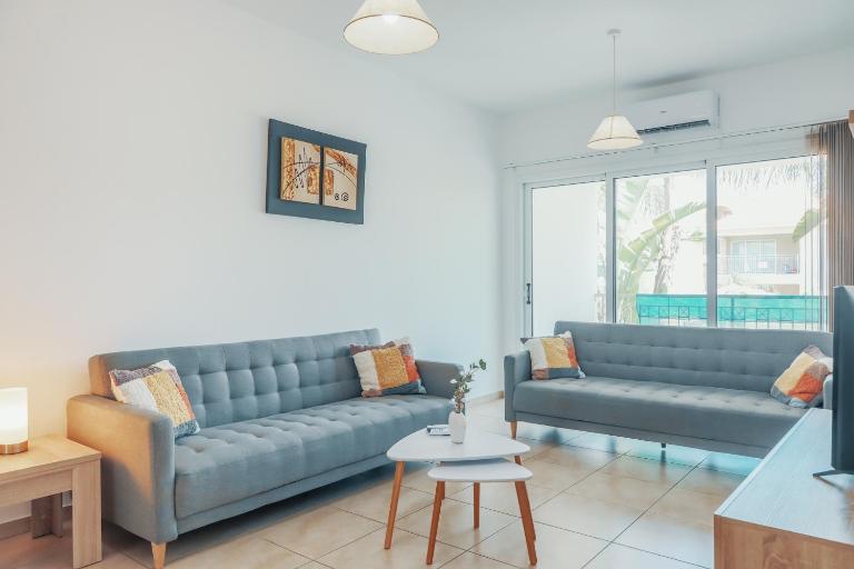 Elegant 1 Bedroom Apartment - Great Kings Resort Protaras, Kapparis - B&B Paralímni