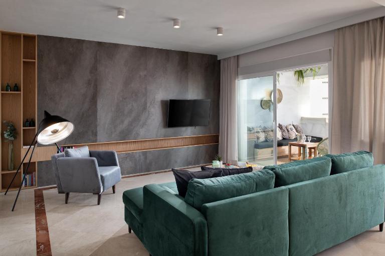 MARBELLA CITY BEACHFRONT WITH SEA VIEW - B&B Marbella