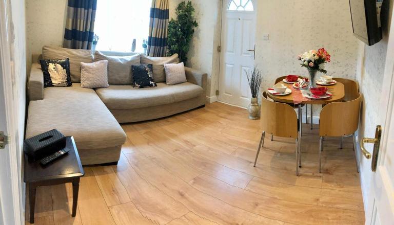 Beautiful Apartments - B&B Bristol