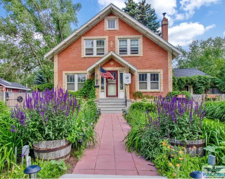 Robins Nest Bed & Breakfast - B&B Cody
