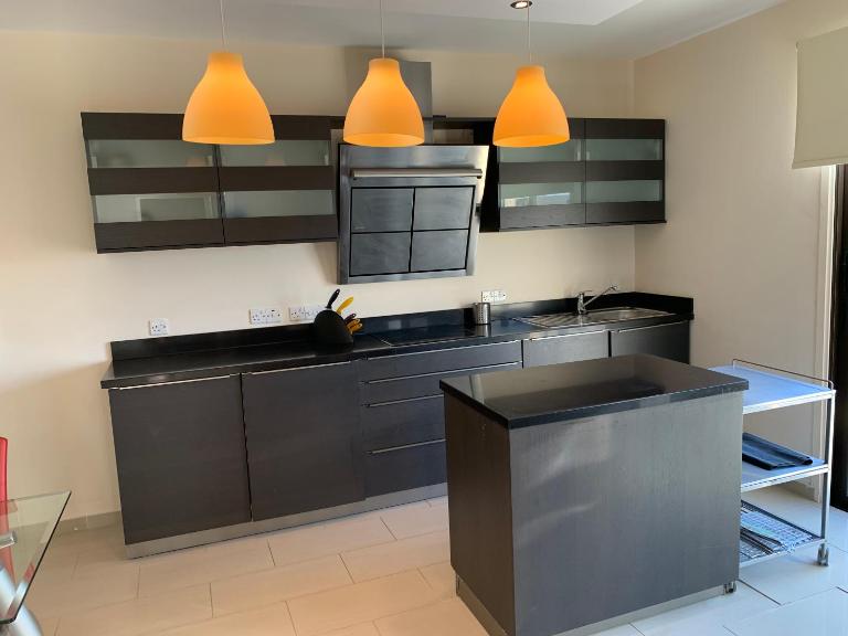 Artemis Executive Suite - B&B Lárnaca
