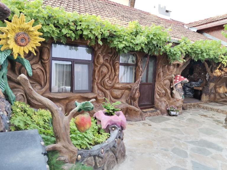 Хаджи Марковата къща за гости - град Дряново - B&B Dryanovo