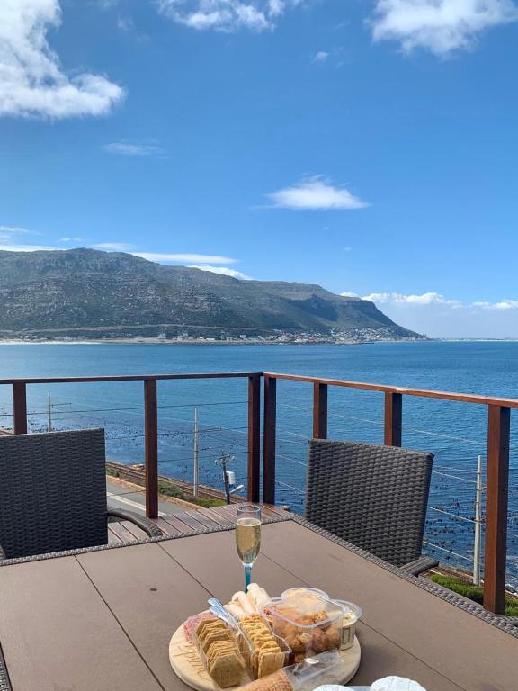 Lalapanzi - B&B Fish Hoek